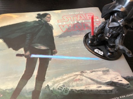 Ein schönes Art of Buch, das den Fan etwas versöhnt nach dem schlechten Last Jedi.