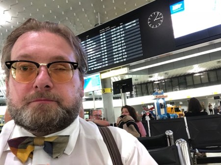 Da sitzt man halt in Berlin herum.