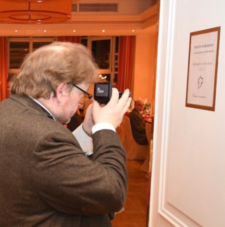 Beim Sammeln von Videomaterial Fürmeinen YouTube-Kanal redaktion42