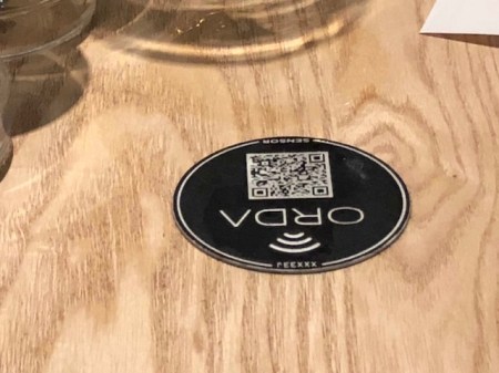 Oder man bestellt gleich per App Orda vom Tisch aus. 