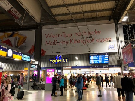 Ende gut, alles gut - ein Fehler wurde korrigiert. Die Maß statt Mass bleibt. 