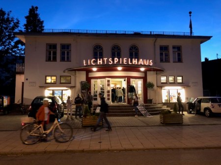 Das Lichtspielhaus in Fürstenfeldbruck erstrahlt wieder.