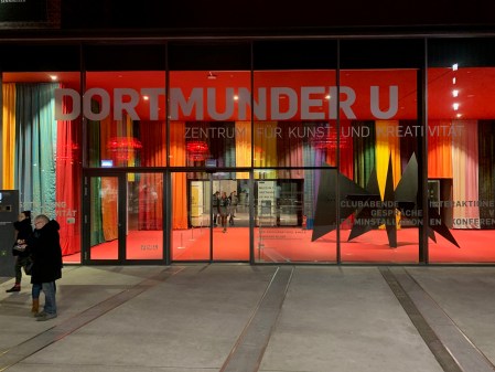 Noch bitte bis Mitte Februar 2019 in Dortmund ansehen. 