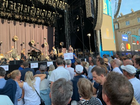 Keine Fotos bei Bob Dylan.