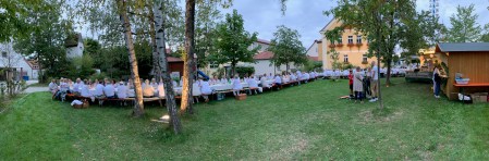 Die weiße Nacht der langen Tafel 