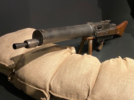 Das Maschinengewehr 08/15