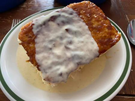 Dampfnudeln vom Gasthof Heinzinger in Rottach. Immer Donnerstags.