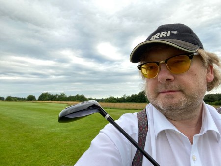 Ich freue mich, dass Golffieber42 jetzt offiziell  online ist.
